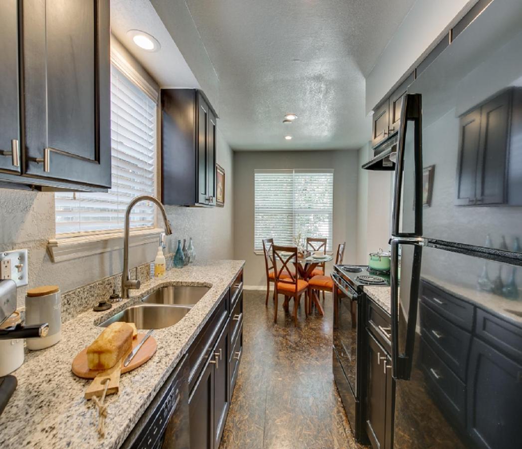 Evie'S Campus-Close 2 Bedroom Luxury Oklahoma City Ngoại thất bức ảnh