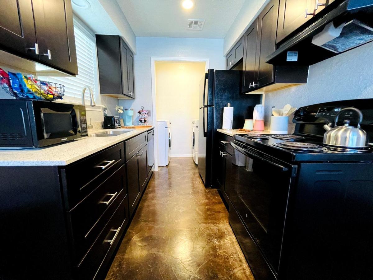 Evie'S Campus-Close 2 Bedroom Luxury Oklahoma City Ngoại thất bức ảnh