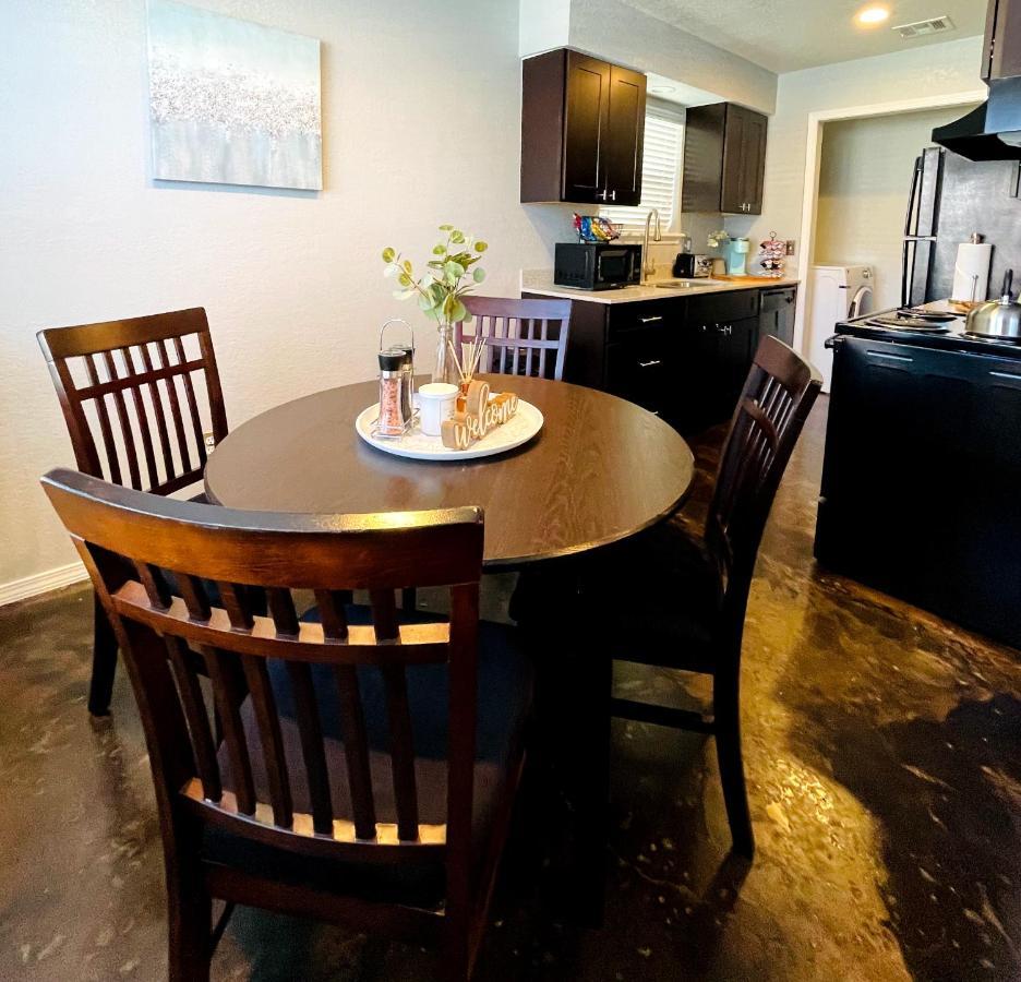 Evie'S Campus-Close 2 Bedroom Luxury Oklahoma City Ngoại thất bức ảnh